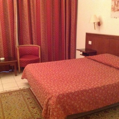 El Hana International Tunis Eksteriør billede
